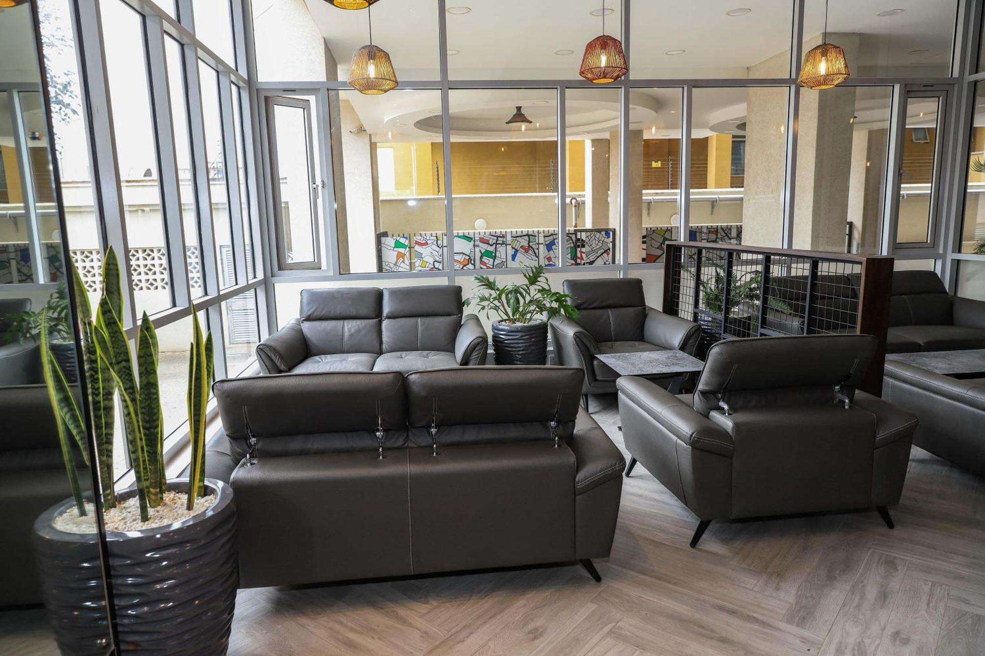 Capital M By Bednbeyond Dehali Line, Westlands Nairobi, Kenya Apartment Exterior photo