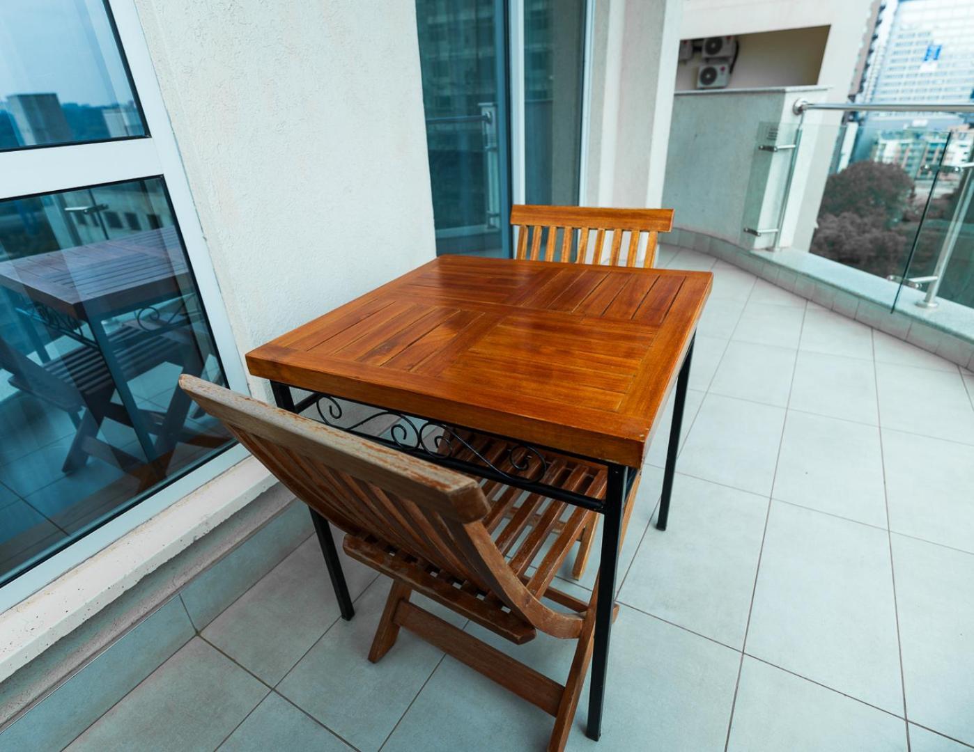 Capital M By Bednbeyond Dehali Line, Westlands Nairobi, Kenya Apartment Exterior photo